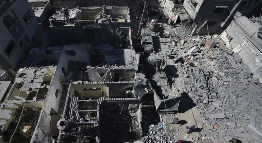 ჰუმანიტარული დახმარებით დატვირთულ მანქანებთან ასზე მეტი პალესტინელი დაიღუპა