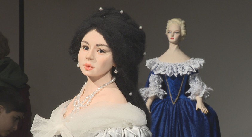 თოჯინების „მეჯლისი“