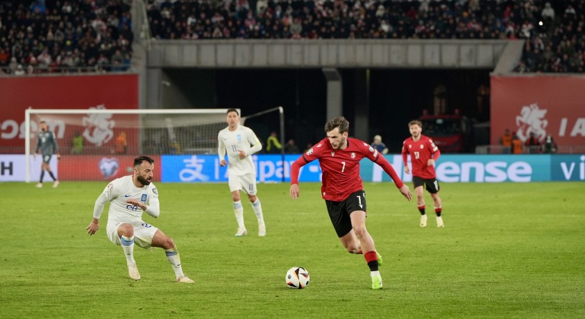 26 მარტი – მოედანზე და მოედნის გარეთ