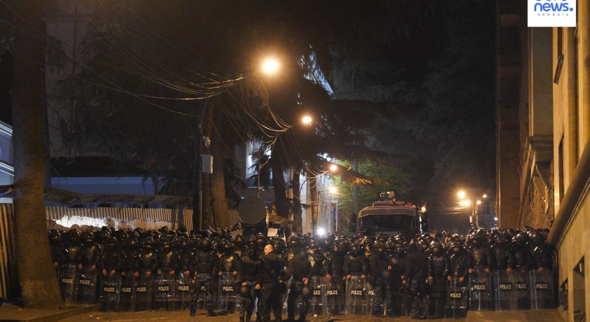 საქართველოს პარლამენტთან სპეციალური დანიშნულების რაზმია მობილიზებული