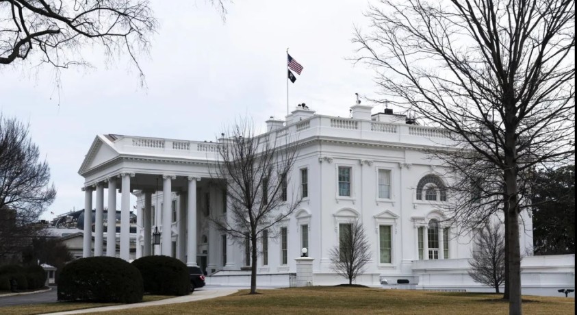 თეთრ სახლში განაცხადეს, რომ უკრაინასა და ახლო აღმოსავლეთში განსხვავებული კონტექსტი და საჰაერო სივრცეა