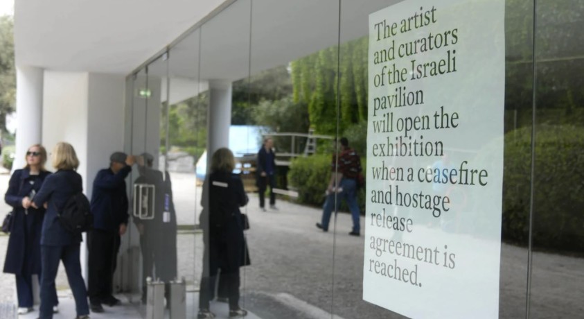 ვენეციის ბიენალეზე ისრაელელმა ხელოვანმა პროტესტის ფონზე ქვეყნის პავილიონი დახურა