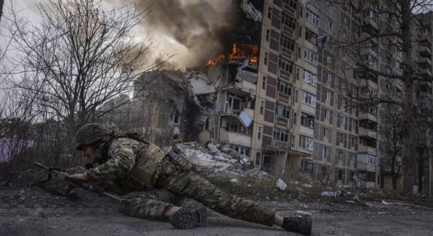 რუსეთი განაგრძობს უკრაინის ქალაქებსა და დასახლებებზე სარაკეტო იერიშების მიტანას