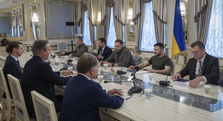 დეივიდ კამერონი უკრაინაში ჩავიდა