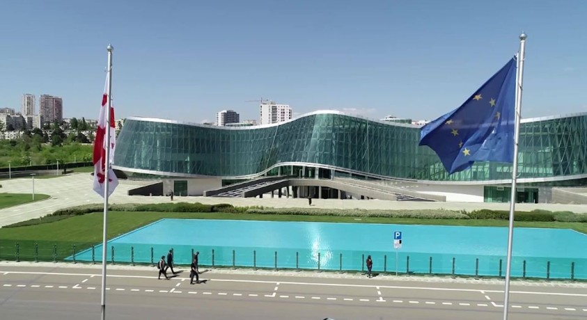 შინაგან საქმეთა სამინისტრომ ბლოგერ უჩა აბაშიძეს ბრალი ოფიციალურად წარუდგინა