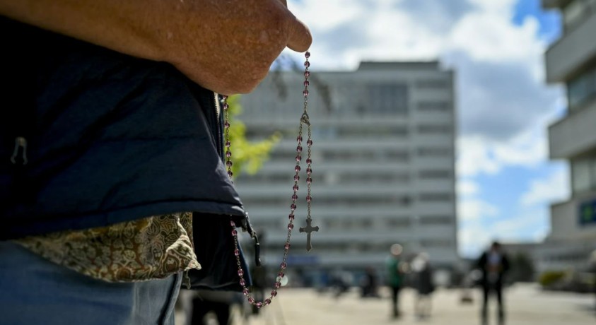 სლოვაკეთში პოლიტიკურ მხარეებს დაძაბულობის განმუხტვის გზების მოძიებისკენ მოუწოდებენ
