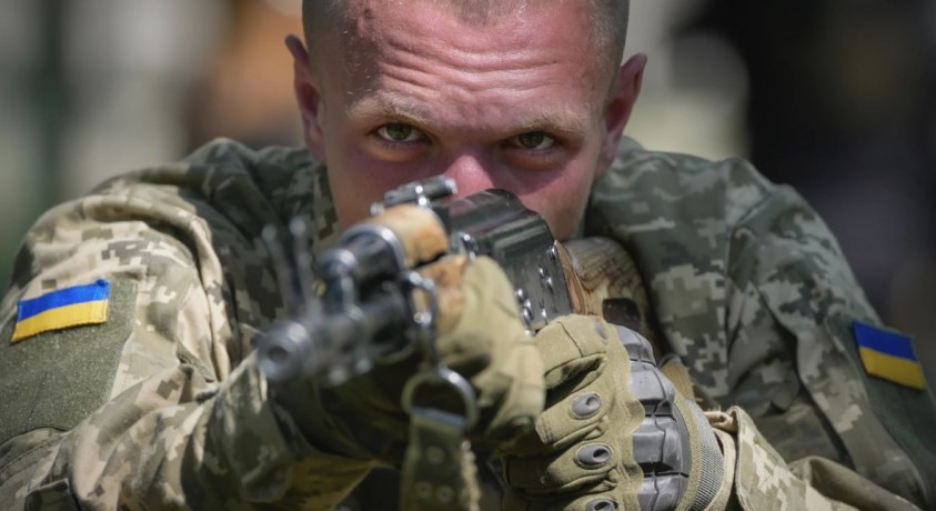 უკრაინა ცდილობს, არმიაში ცოცხალი ძალის რიცხოვნობა გაზარდოს