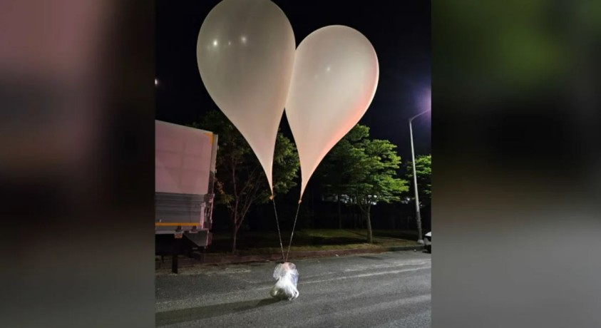 ნაგვით სავსე საჰაერო ბურთები