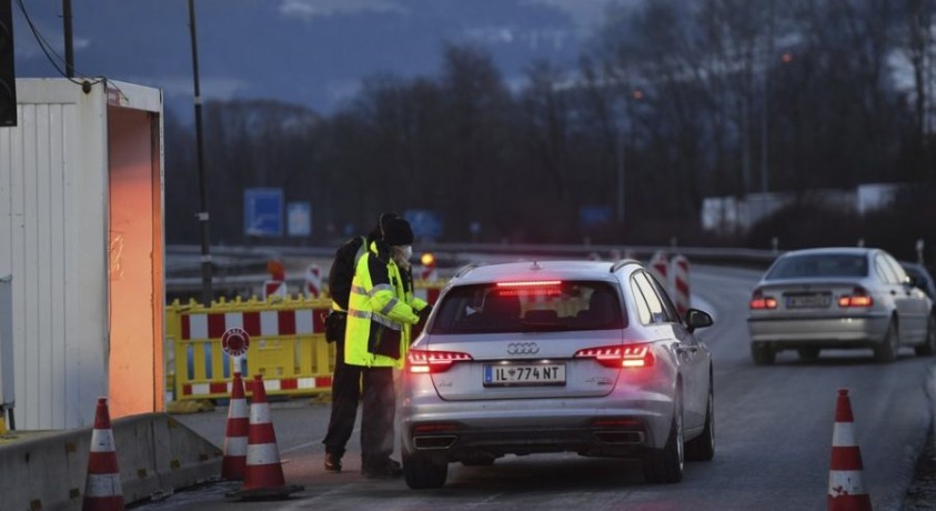 კორონავირუსის ახალი შტამის გავრცელების გამო გერმანიამ ავსტრიასთან საზღვარი ჩაკეტა