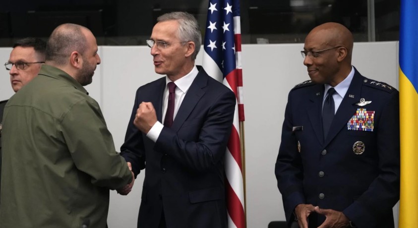 უკრაინის დასახმარებლად ნატოს თავდაცვის მინისტრები ბრიუსელში შეიკრიბნენ