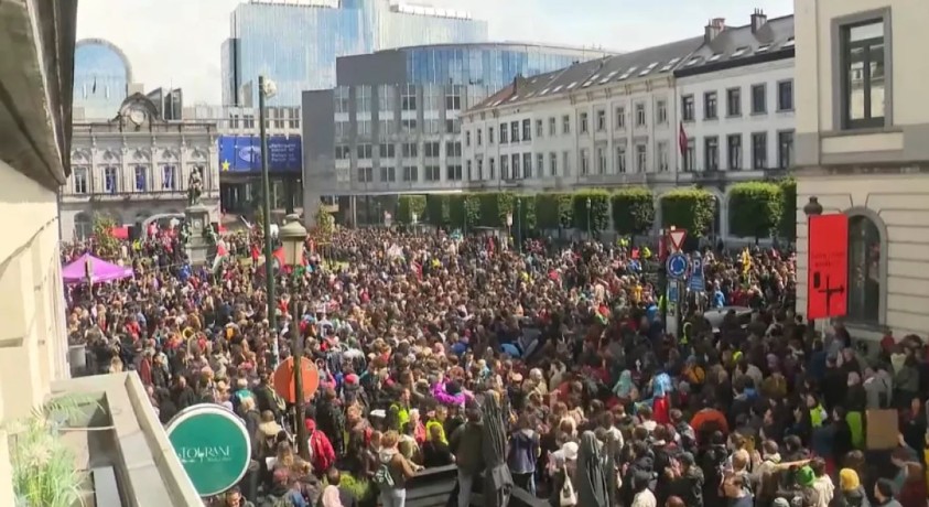 ბრიუსელში მემარჯვენე იდეოლოგიის წინააღმდეგ მსვლელობა გაიმართა