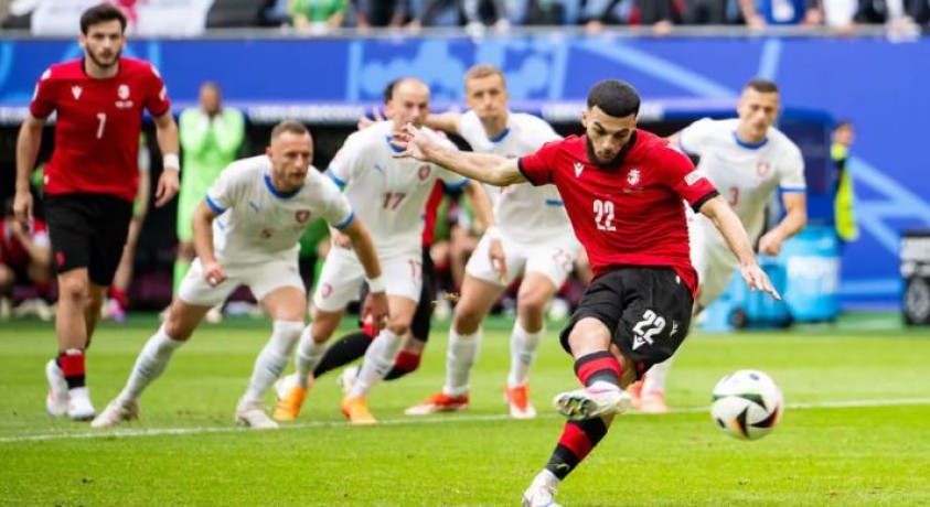 პირველი ქულა ევროპაზე