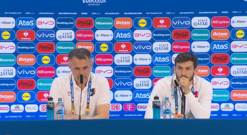 ვილი სანიოლმა და ხვიჩა კვარაცხელიამ მატჩისწინა პრესკონფერენცია გამართეს