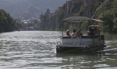 ტურიზმი მტკვარზე