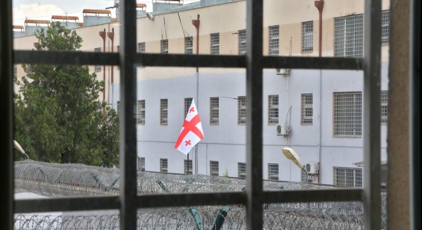 პარლამენტმა „ამნისტიის შესახებ“ კანონპროექტი პირველი მოსმენით მიიღო