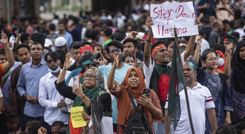 ბანგლადეშში ახალგაზრდები ვადამდელი არჩევნების დანიშვნას ელიან