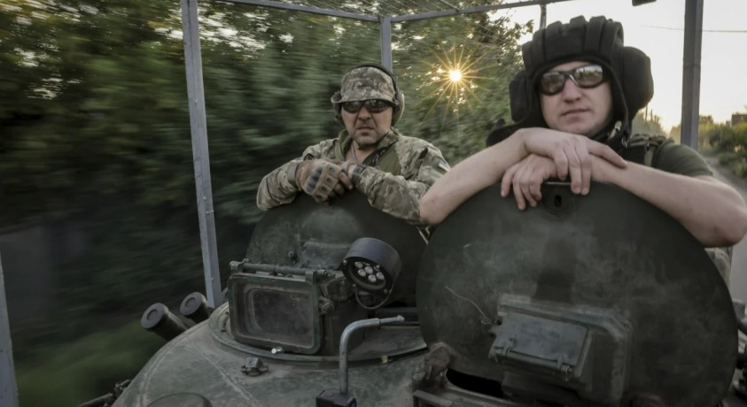 ზელენსკი ამბობს, რომ უკრაინელები კურსკის რეგიონში 1250 კვადრატულ კილომეტრს აკონტროლებენ