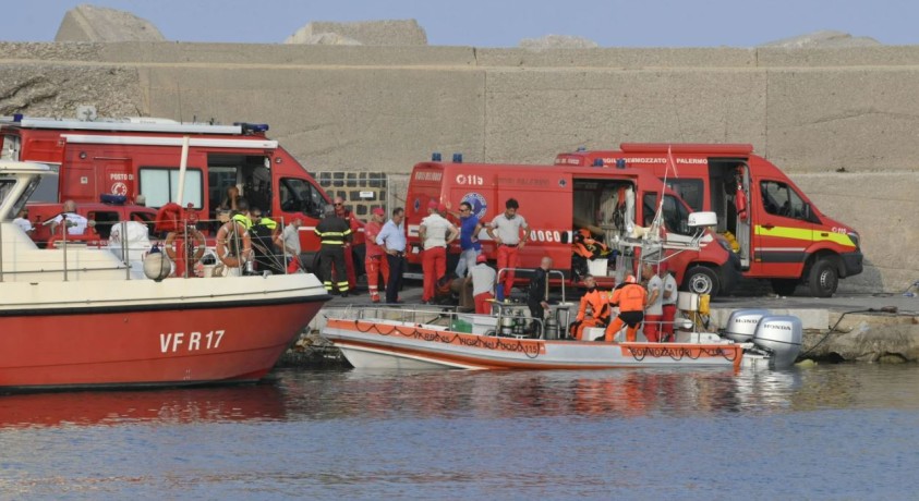 სიცილიაში ჩაძირული იახტის მგზავრებს ეძებენ