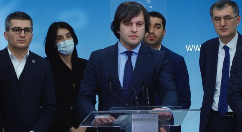 მმართველი გუნდის შეფასება და გეგმები