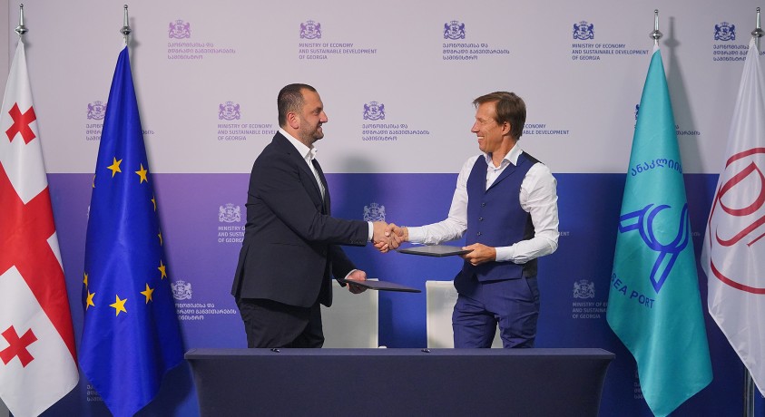 ანაკლიის ღრმაწყლოვანი პორტის მშენებელ კომპანიასთან კონტრაქტი გაფორმდა