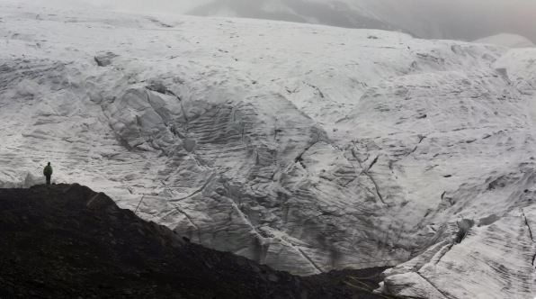 მეცნიერები მყინვარების საგანგაშო დნობაზე საუბრობენ