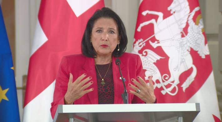 საქართველოს პრეზიდენტმა ბრიფინგი გამართა