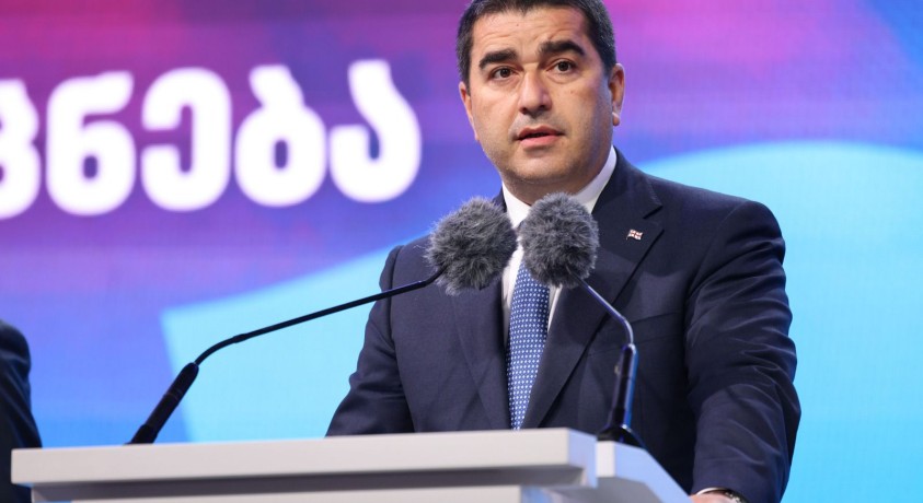 შალვა პაპუაშვილი უცხოელ პარტნიორებს მოუწოდებს, არ ჩაერიონ საარჩევნო კამპანიაში