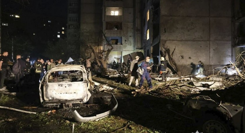 რუსულმა ძალებმა რამდენიმე უკრაინულ ქალაქზე მიიტანეს ავიაიერიში