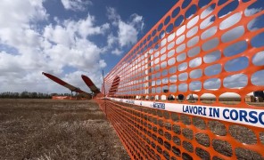 სარდინიის განახლებადი ენერგიის ჩრდილოვანი მხარე