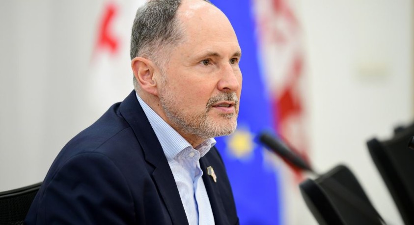 ევროკავშირის ელჩი საქართველოს მოქალაქეებს: „თქვენ წყვეტთ, სად გსურთ იყოს საქართველო”