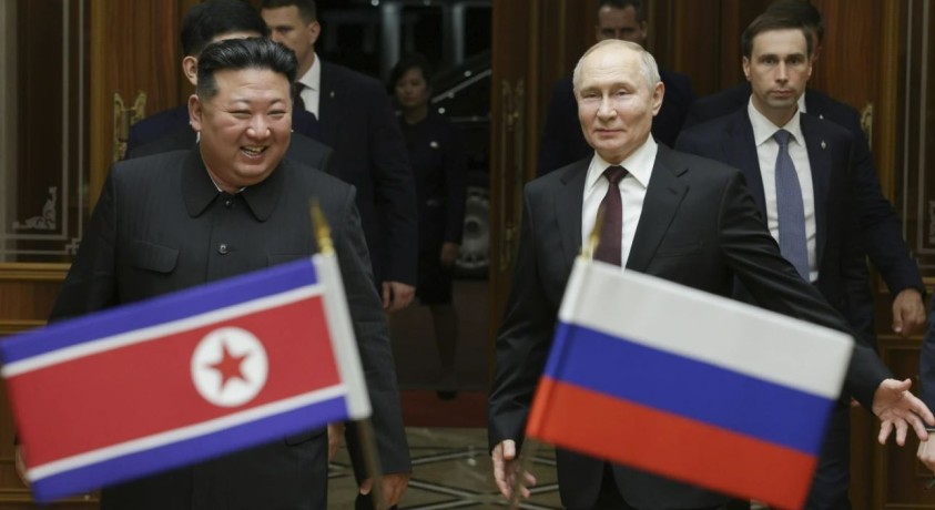 კრემლის მუქარა და სამხედრო მანევრები