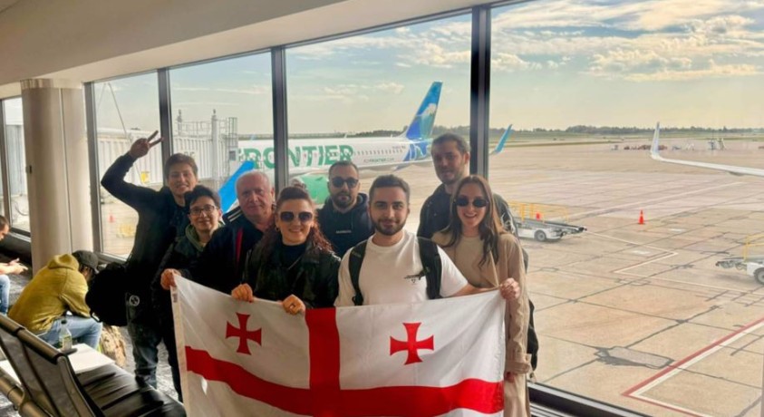 ემიგრანტების გრძელი გზა ხმის მისაცემად