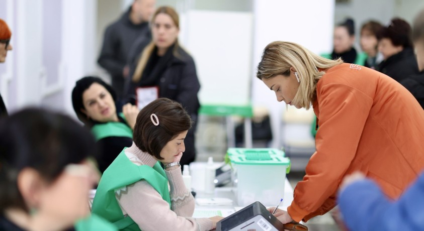 დასავლელი ლიდერები საქართველოს საპარლამენტო არჩევნებს ეხმაურებიან
