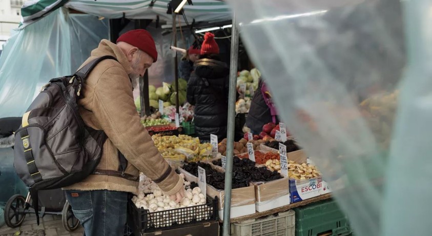 პოლონეთის პარლამენტში მსჯელობენ, დაუშვან თუ არა კვირა დღეს ვაჭრობა