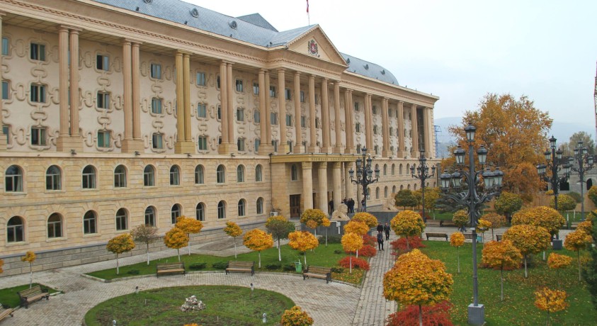 თბილისის საქალაქო სასამართლომ აფგან სადიგოვი პატიმრობაში დატოვა