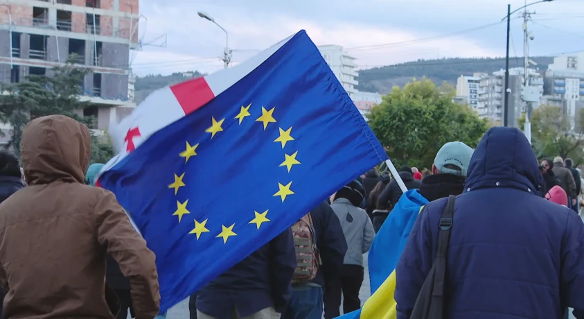 თბილისის ქუჩებში ოპოზიციის მორიგი საპროტესტო მსვლელობა გაიმართა