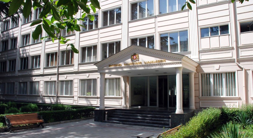 თბილისის სააპელაციო სასამართლო ხმის ფარულობის დარღვევასთან დაკავშირებულ სარჩელებზე გადაწყვეტილებას გამოიტანს