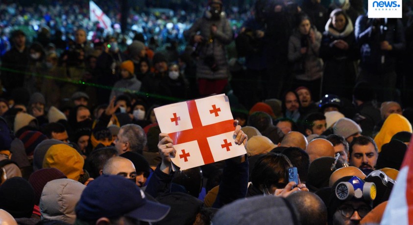 რუსთაველის გამზირზე საავტომობილო მოძრაობა აღდგა