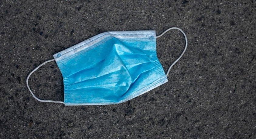 გარემოს პირბადეები და ერთჯერადი ხელთათმანები აბინძურებს