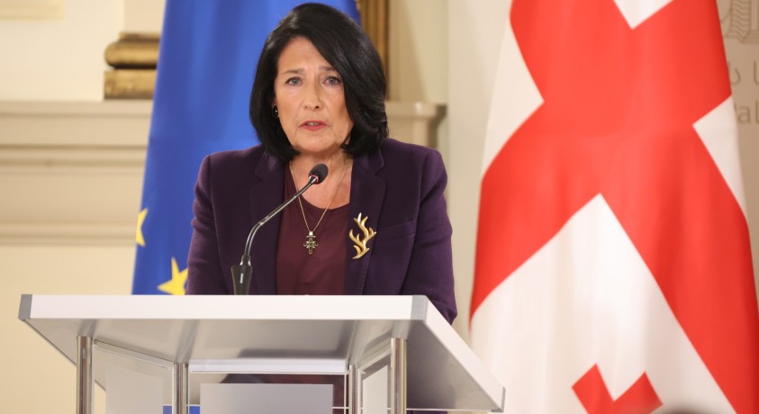 „ძალადობისა და რეპრესიების მეექვსე დღე” – წერს სალომე ზურაბიშვილი