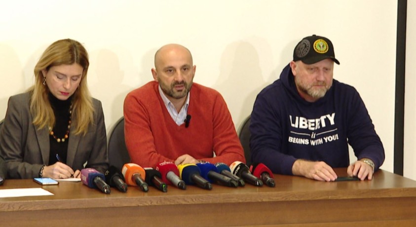 ოპოზიცია საერთაშორისო თანამეგობრობას კონკრეტული ნაბიჯების გადადგმისკენ მოუწოდებს