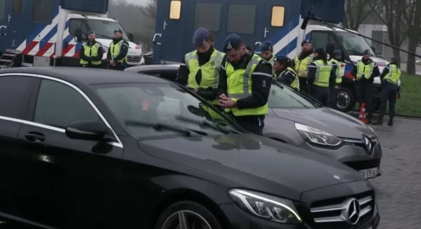 9 დეკემბერს  ნიდერლანდებმა სასაზღვრო კონტროლის განახლებული რეგულაცია აამუშავა