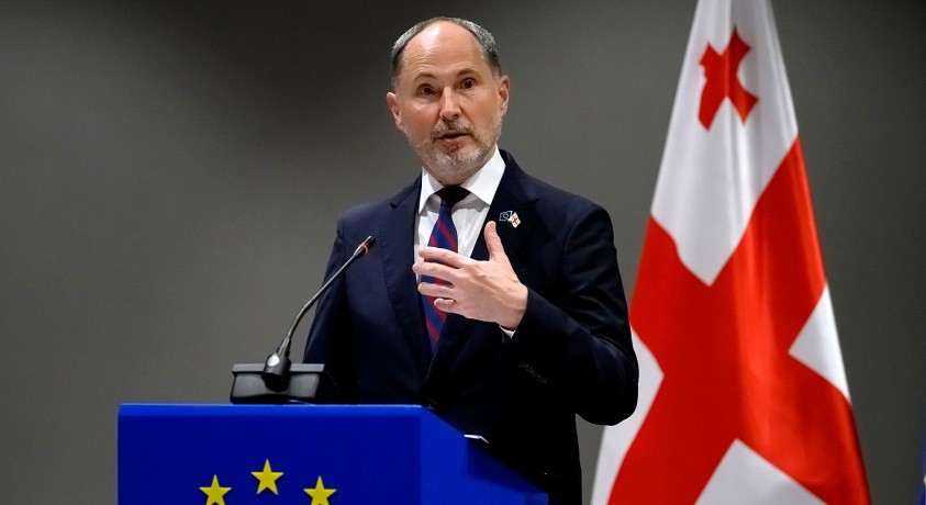 „ის, რაც ბოლო 12 დღეა ხდება, ცალსახად საჭიროებს სანქციებს” – ევროკავშირის ელჩი