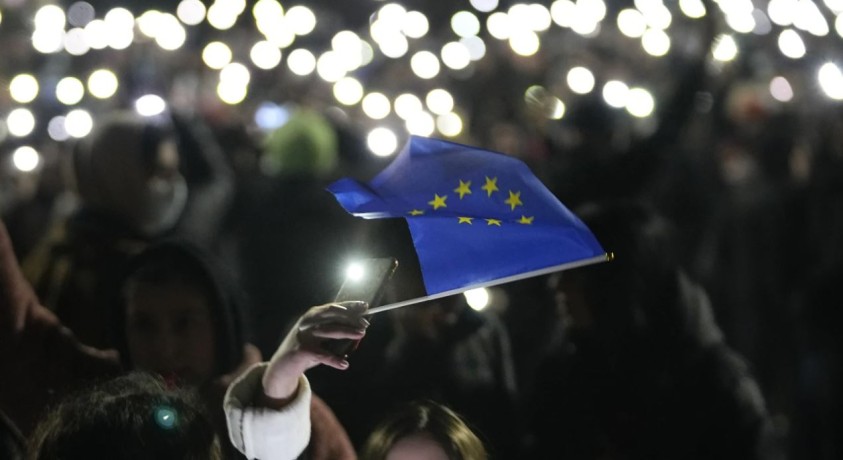 რუსთაველის გამზირი კვლავ გადაიკეტა – პროტესტის მე-12 დღე