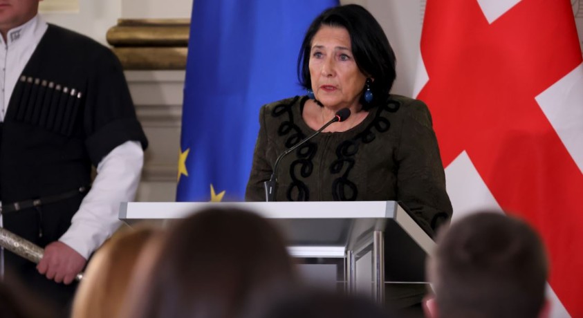 „ვართ ნამდვილად ახალ ეტაპზე…” – სალომე ზურაბიშვილი