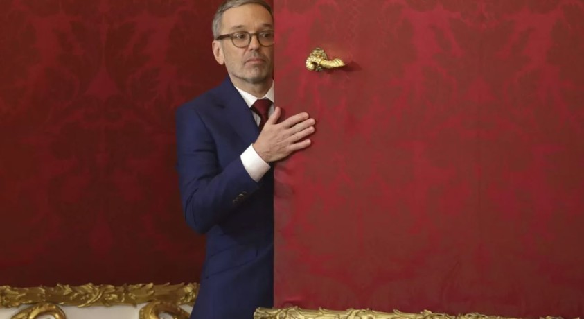 ავსტრიის პრეზიდენტმა მთავრობის ჩამოყალიბება მემარჯვენე პარტიას დაავალა