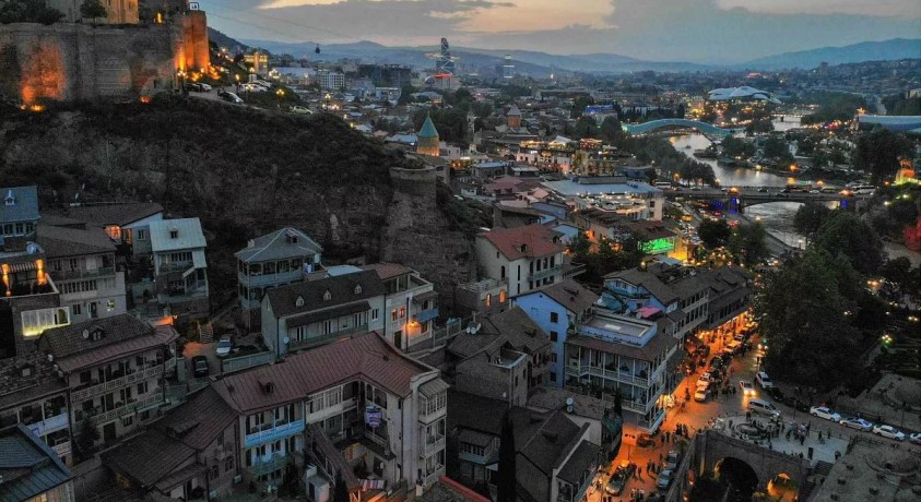 „საქართველოს ეკონომიკა კრიზისის წინაშეა” – ეკონომისტები