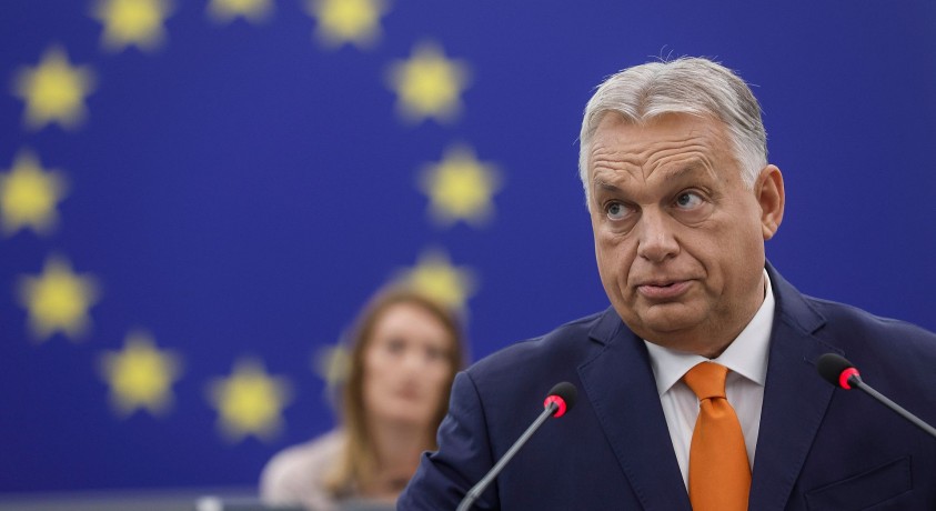 „გიჟური იდეები და ადამიანები“ – ორბანის დაახლოება რადიკალ მემარჯვენეებთან