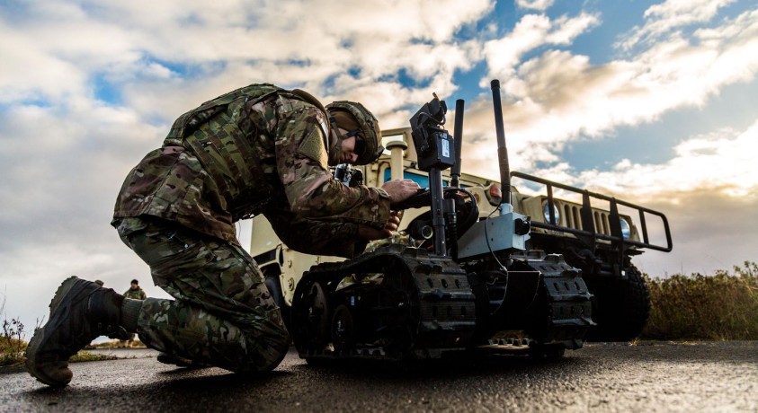 რობოტები და ხელოვნური ინტელექტი უკრაინის არმიაში