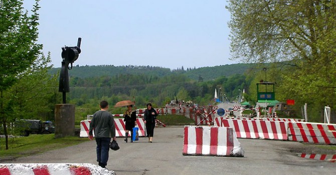 რუსულმა ძალებმა ოკუპირებულ ტერიტორიაზე საქართველოს ორი მოქალაქე უკანონოდ დააკავეს